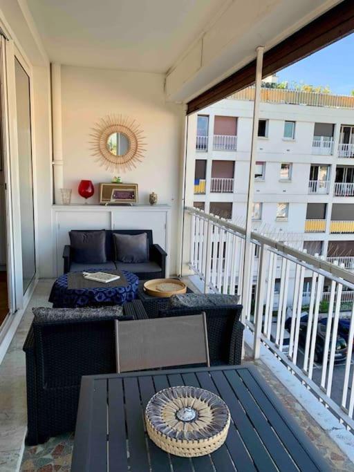 Apartment Cyrille Besset - T2 Avec Balcon